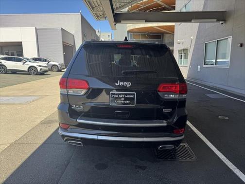 2018 Jeep Grand Cherokee Summit