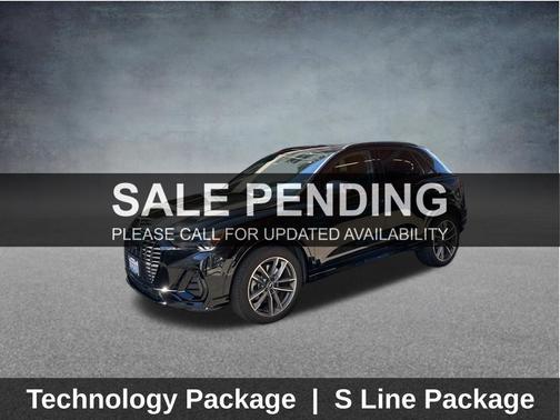 Mythos Black Metallic 2021 Audi Q3 45 S line Premium Plus