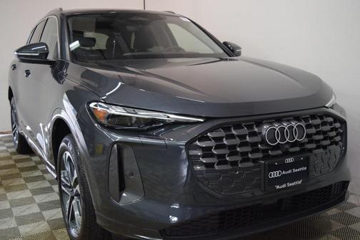 2025 Audi Q5 Premium