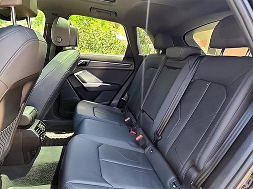 2022 Audi Q3 45 S line Premium Plus