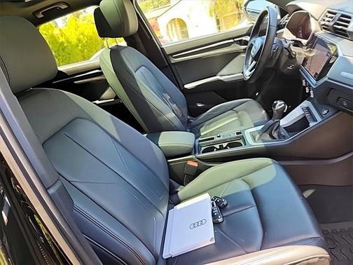 2022 Audi Q3 45 S line Premium Plus