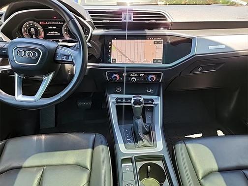 2022 Audi Q3 45 S line Premium Plus