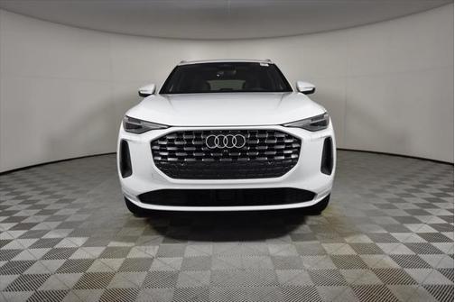 2025 Audi Q5 2.0T Premium Plus