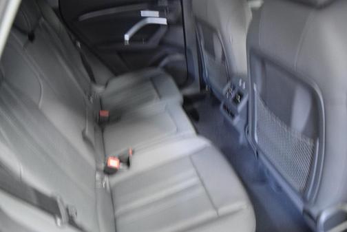 2025 Audi Q5 2.0T Premium Plus