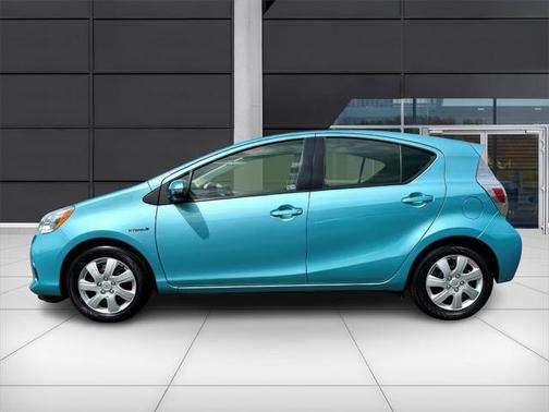 2014 Toyota Prius c Four