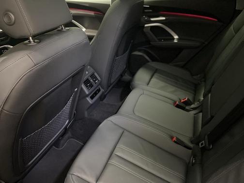 2025 Audi Q5 2.0T Premium Plus