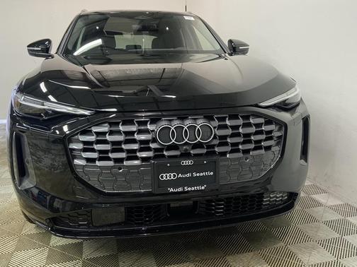 2025 Audi Q5 2.0T Premium Plus