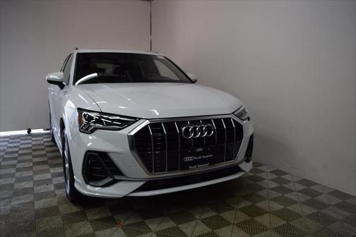 2025 Audi Q3 45 S line Premium Plus