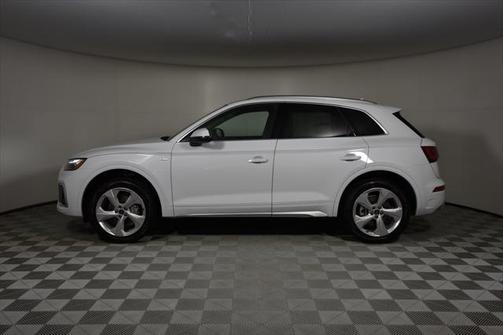 2025 Audi Q5 45 S line Premium Plus