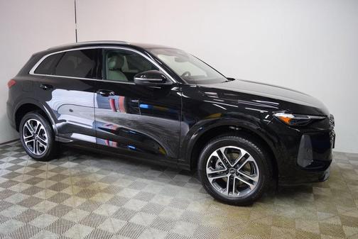 2025 Audi Q5 2.0T Premium Plus