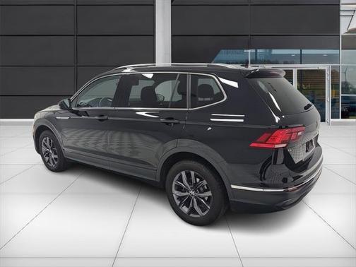 2023 Volkswagen Tiguan 2.0T SE 4MOTION
