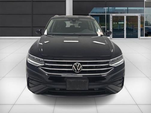 2023 Volkswagen Tiguan 2.0T SE 4MOTION