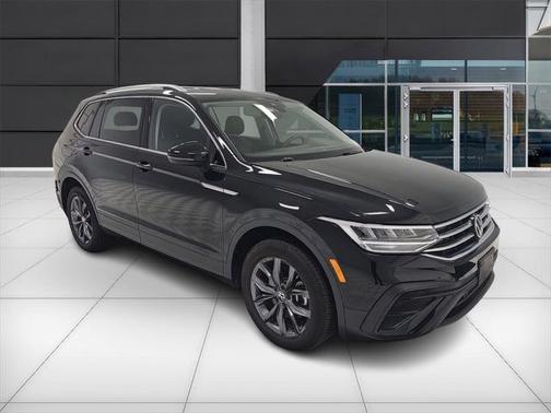2023 Volkswagen Tiguan 2.0T SE 4MOTION