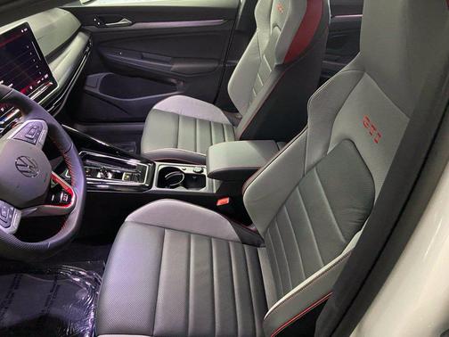 opal white pearl 2026 Volkswagen Golf GTI 2.0T S DSG