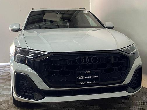 Glacier White 2026 Audi Q8 55 Prestige