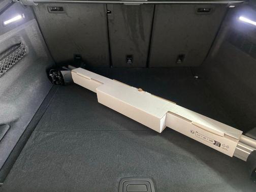 Glacier White 2026 Audi Q8 55 Prestige