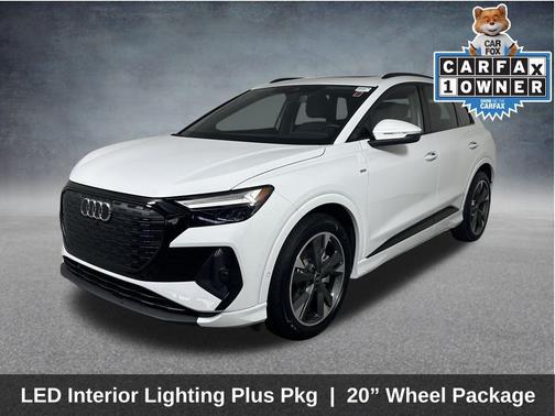 2024 Audi Q4 e-tron Premium Plus