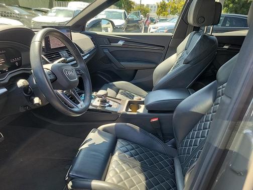 2023 Audi SQ5 3.0T Premium Plus