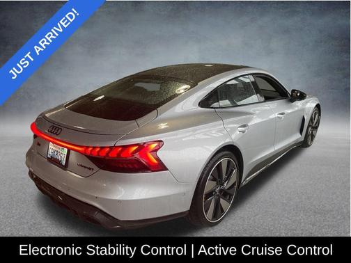 2022 Audi RS e-tron GT Carbon Performance