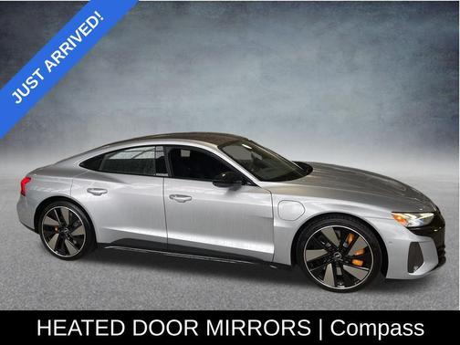 2022 Audi RS e-tron GT Carbon Performance