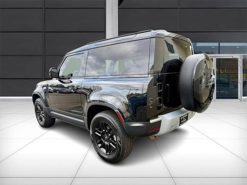 2023 Land Rover Defender S