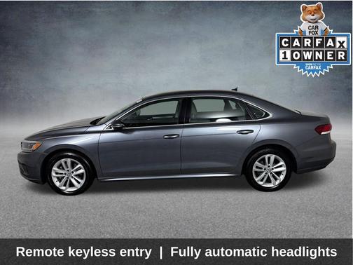 Platinum Gray Metallic 2020 Volkswagen Passat 2.0T SE