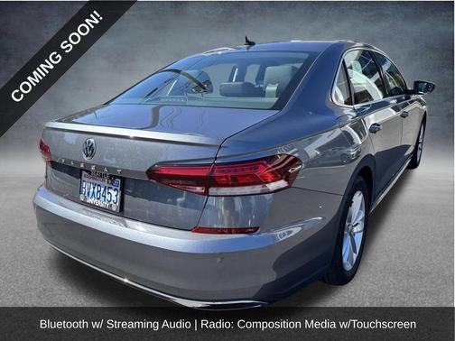 Platinum Gray Metallic 2020 Volkswagen Passat 2.0T SE