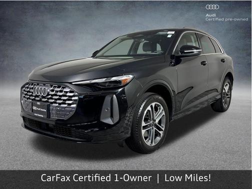 Mythos Black Metallic 2025 Audi Q5 2.0T Premium