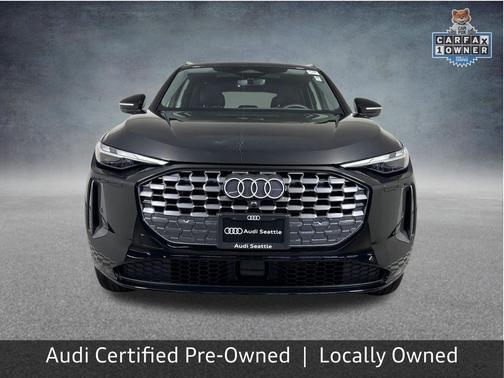 Mythos Black Metallic 2025 Audi Q5 2.0T Premium