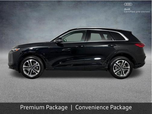 Mythos Black Metallic 2025 Audi Q5 2.0T Premium