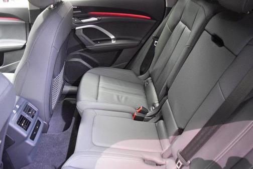 2025 Audi Q5 2.0T Premium Plus