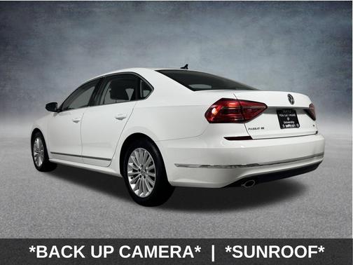 2016 Volkswagen Passat 1.8T SE w/Technology