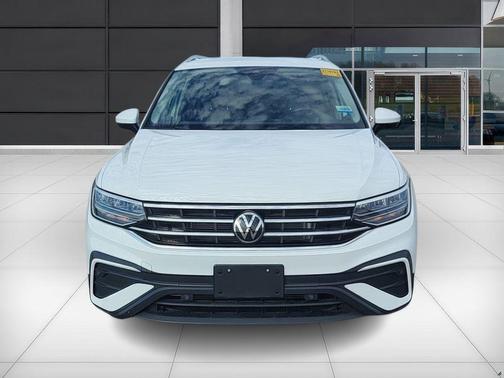 2024 Volkswagen Tiguan 2.0T SE 4MOTION