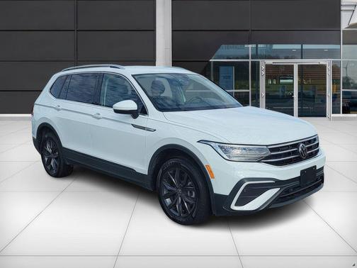 2024 Volkswagen Tiguan 2.0T SE 4MOTION