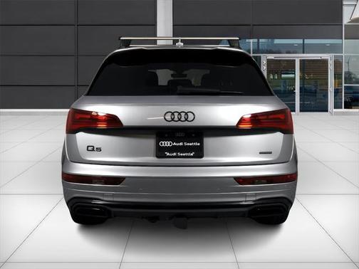 2022 Audi Q5 e 55 S line Premium Plus