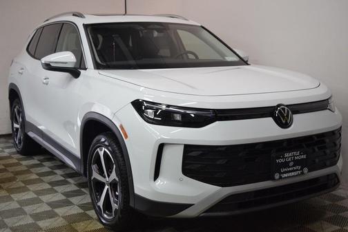 2025 Volkswagen Tiguan 2.0T SE 4MOTION