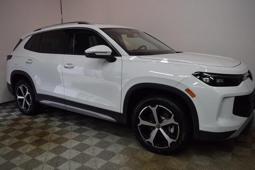 2025 Volkswagen Tiguan 2.0T SE 4MOTION