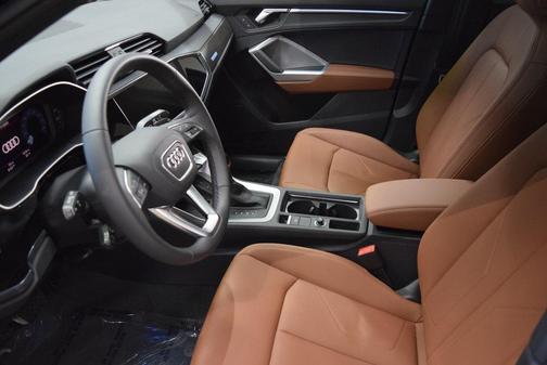 2025 Audi Q3 45 S line Premium Plus