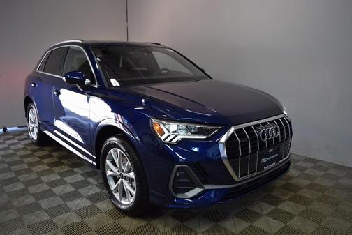 2025 Audi Q3 45 S line Premium Plus