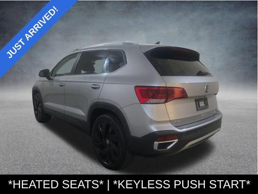 2024 Volkswagen Taos 1.5T SEL