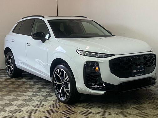 2026 Audi Q3 S line