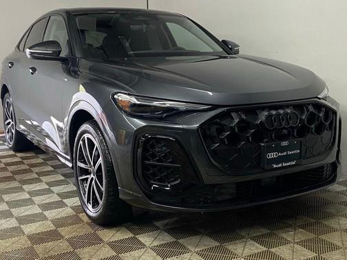 Daytona Gray Pearl 2026 Audi Q5 2.0T Prestige