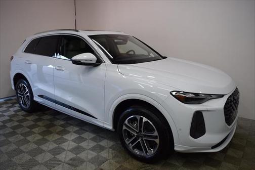 2025 Audi Q5 2.0T Premium