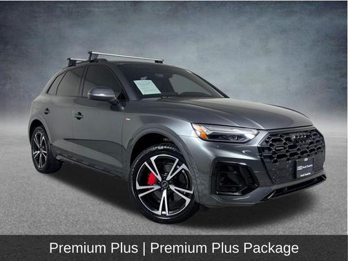 Daytona Gray Pearl Effect 2025 Audi Q5 45 S line Premium Plus