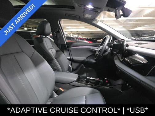 2025 Audi Q6 e-tron Premium