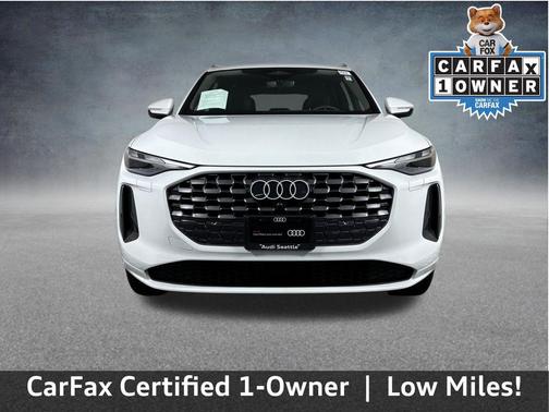 Glacier White Metallic 2025 Audi Q5 2.0T Premium
