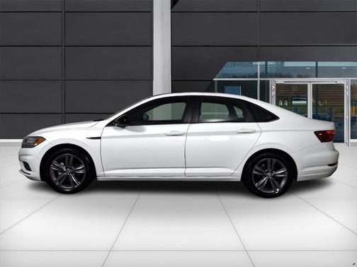 2021 Volkswagen Jetta 1.4T R-Line