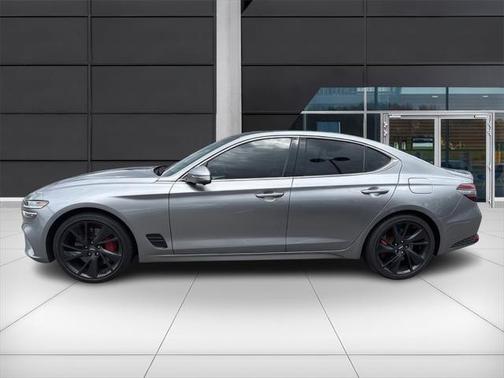 2022 Genesis G70 3.3T