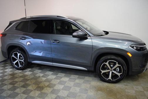 2025 Volkswagen Tiguan 2.0T SE 4MOTION
