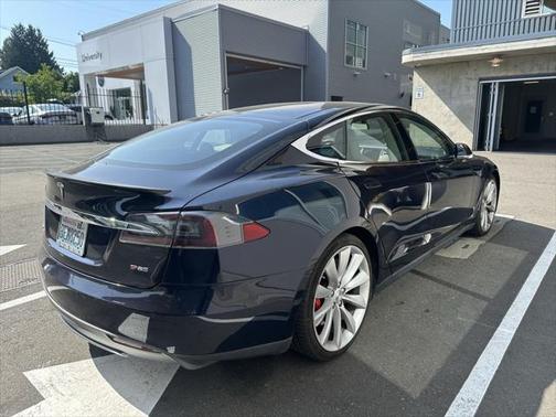 2013 Tesla Model S Performance